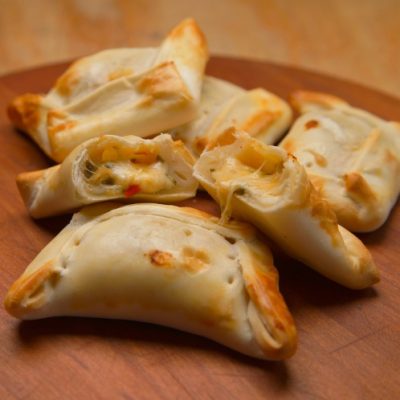 Empanaditas Pollo Capresse (8u.) Congeladas